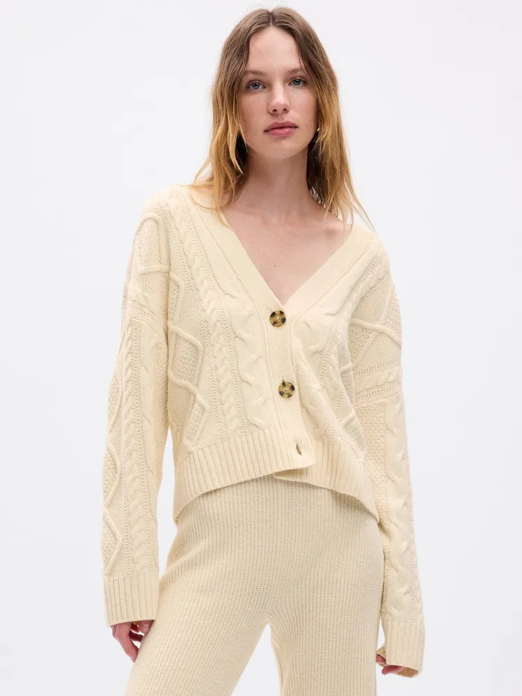 Gap cream clearance cardigan