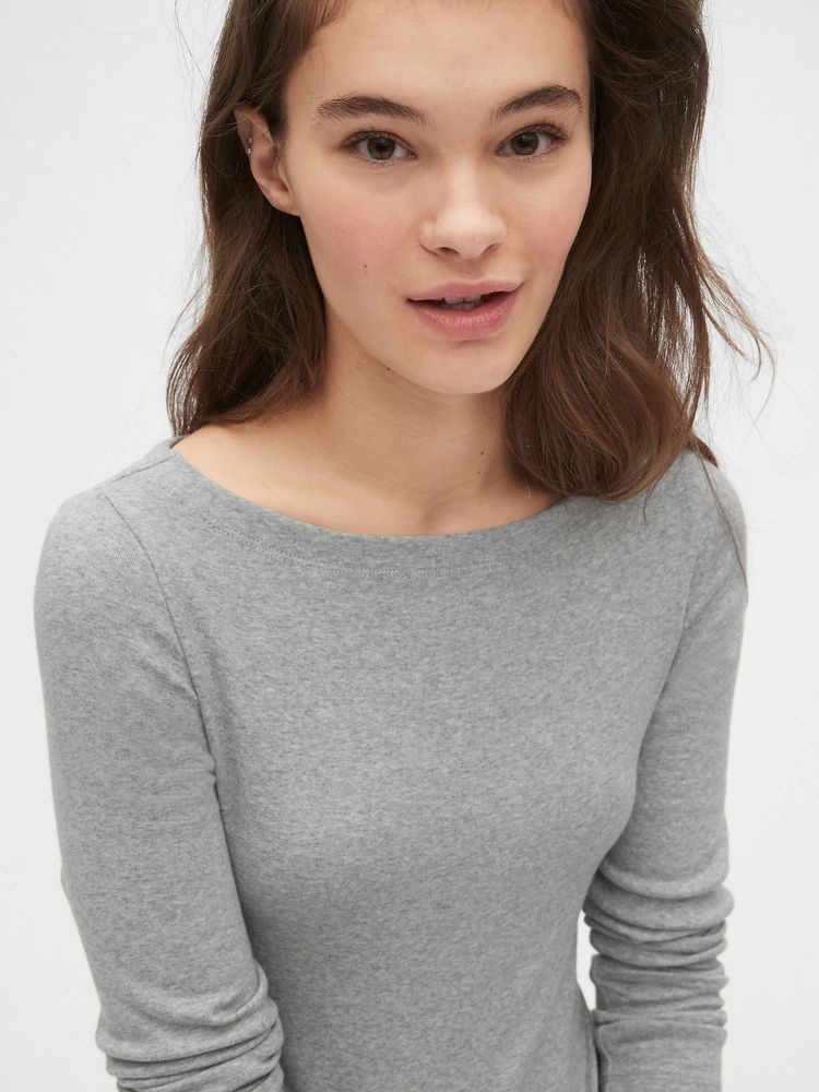 Gap Modern Boatneck T-Shirt | Southcentre Mall