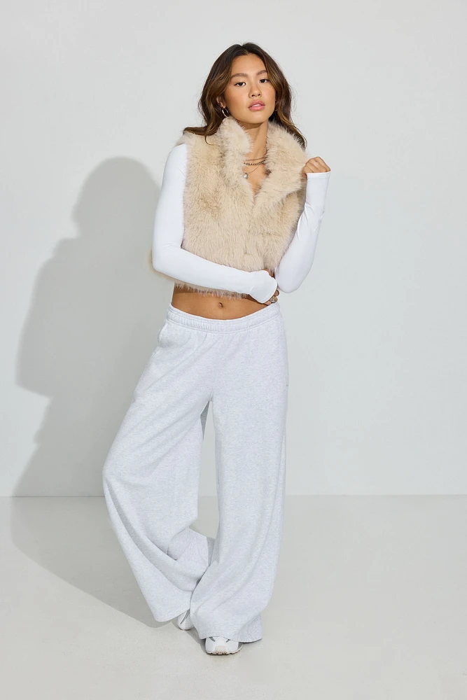 トップス ESMOK A line fur vest beige FAUX FUR VEST - Light beige | ZARA Canada