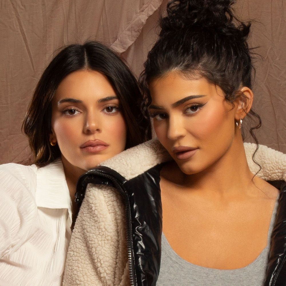 Kendall and kylie silver bag clearance
