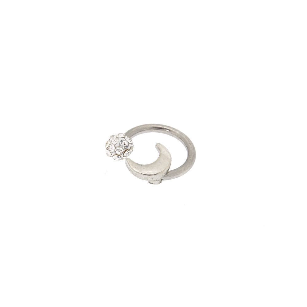 Icing shop cartilage piercing