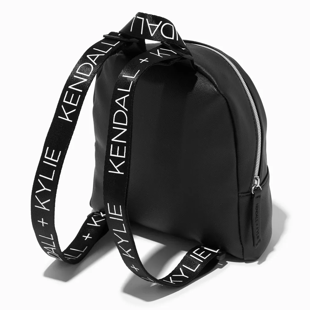 Backpack kendall and kylie 2025