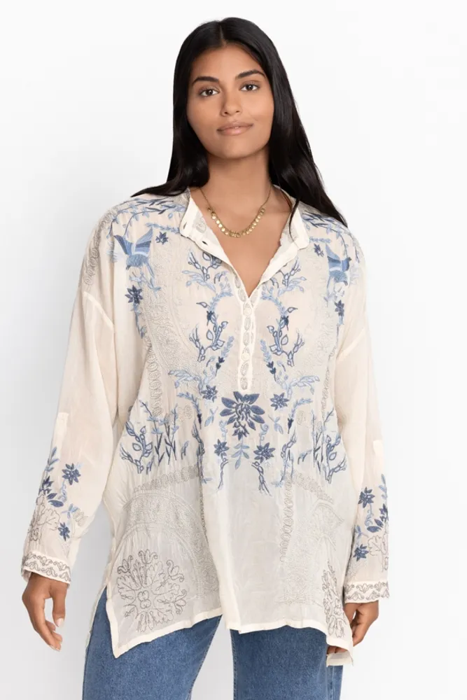Johnny was new arrivals tunic