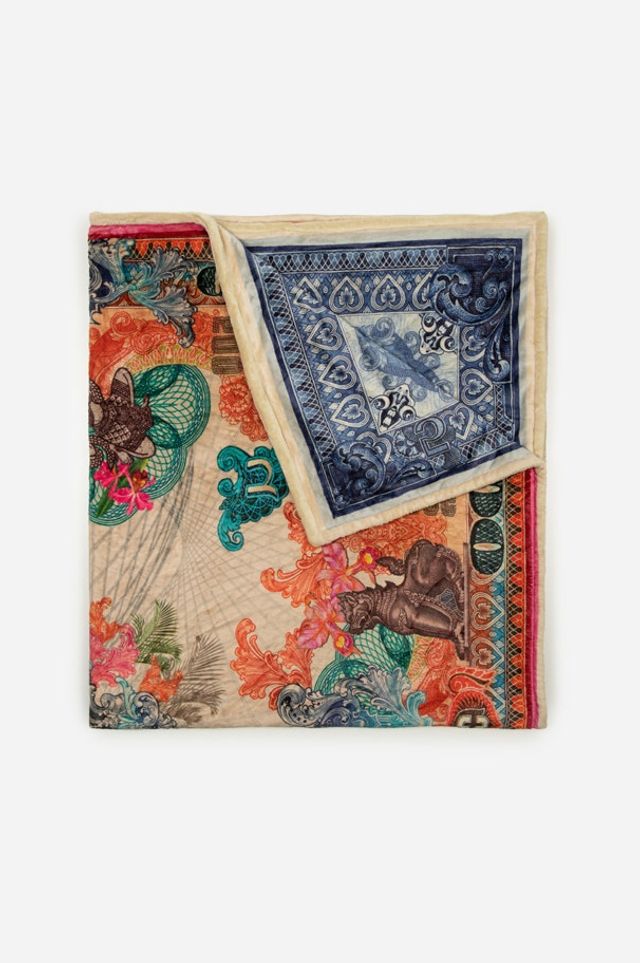 Johnny was holly cozy blanket hot sale