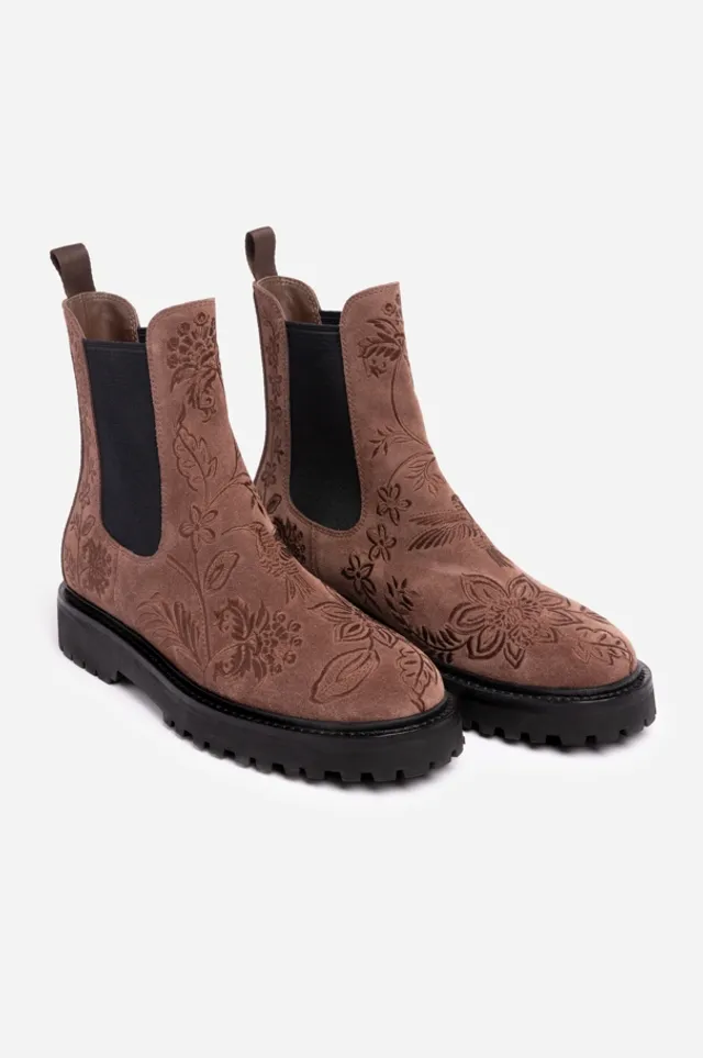 Jaclyn chelsea bootie outlet