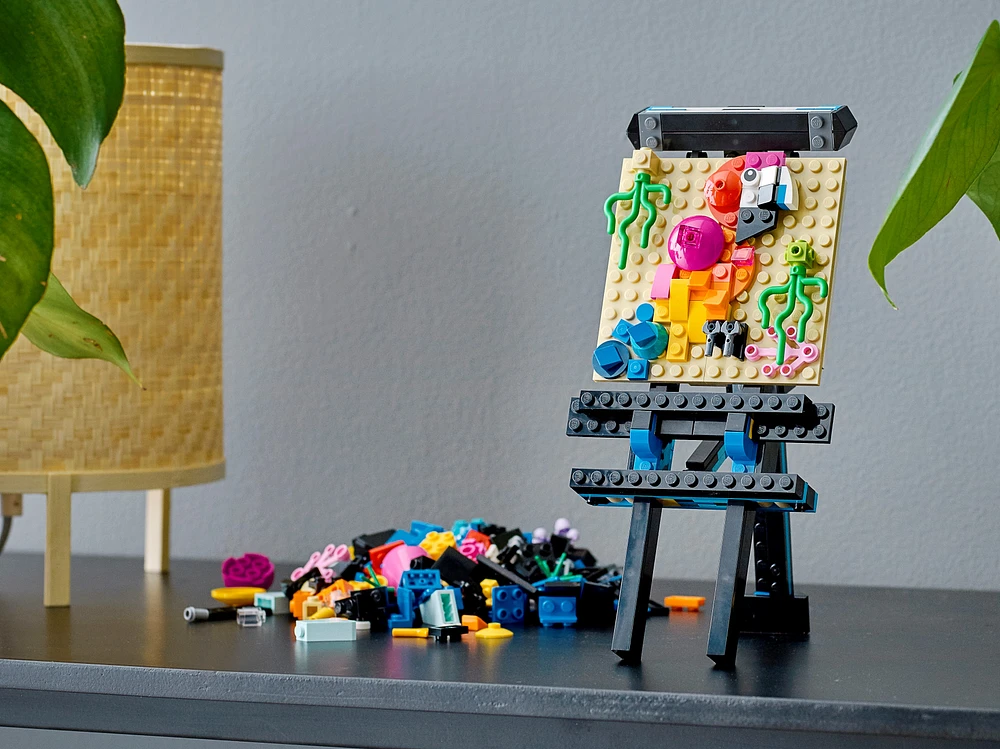 LEGO® Fish Tank | Mall of America®