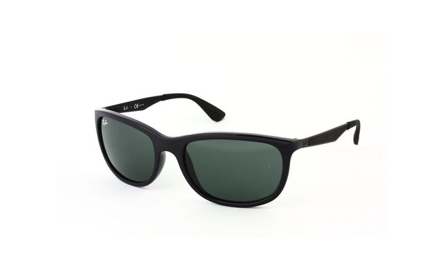 RAY BAN Courbe Plastique Bayshore Shopping Centre