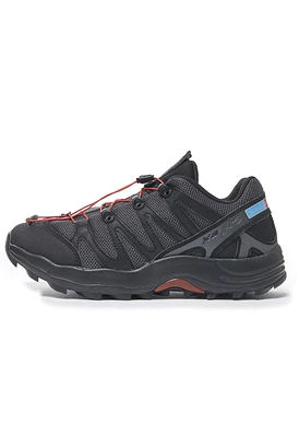 Stores that sell salomon shoes online