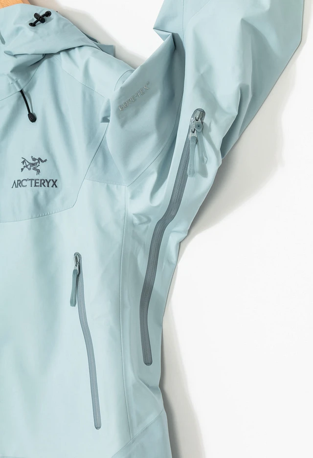 Arc'teryx Women's Beta SL Hybrid GORE-TEX PACLITE Plus Arc'teryx Women's Beta SL Hybrid GORE-TEX PACLITE Plus