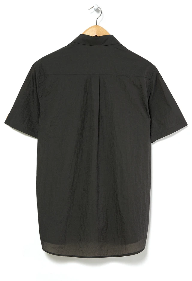 【CAYL】nylon short sleeve hiker shirts / black CAYL - MYLON SHORT SLEEVE HIKER SHIRT | HBX - Globally