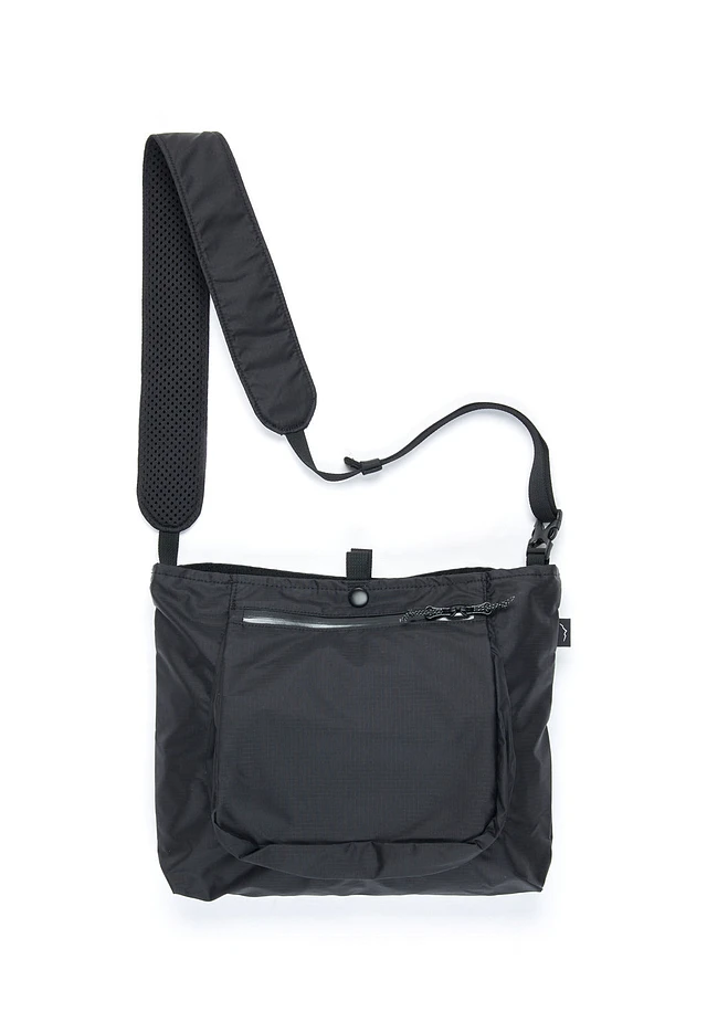 CAYL Wrap Shoulder Bag - Black | King's Cross