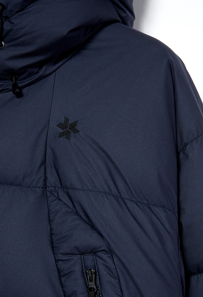 Goldwin GORE-TEX INFINIUM™ Down Parka GORE-TEX INFINIUM™ Down Parka | Outdoor / Lifestyle Mix Editorial