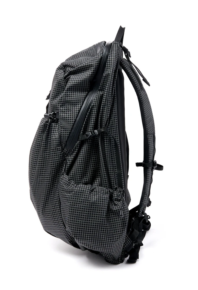 Snow Peak Transit Backpack - Black | King's Cross