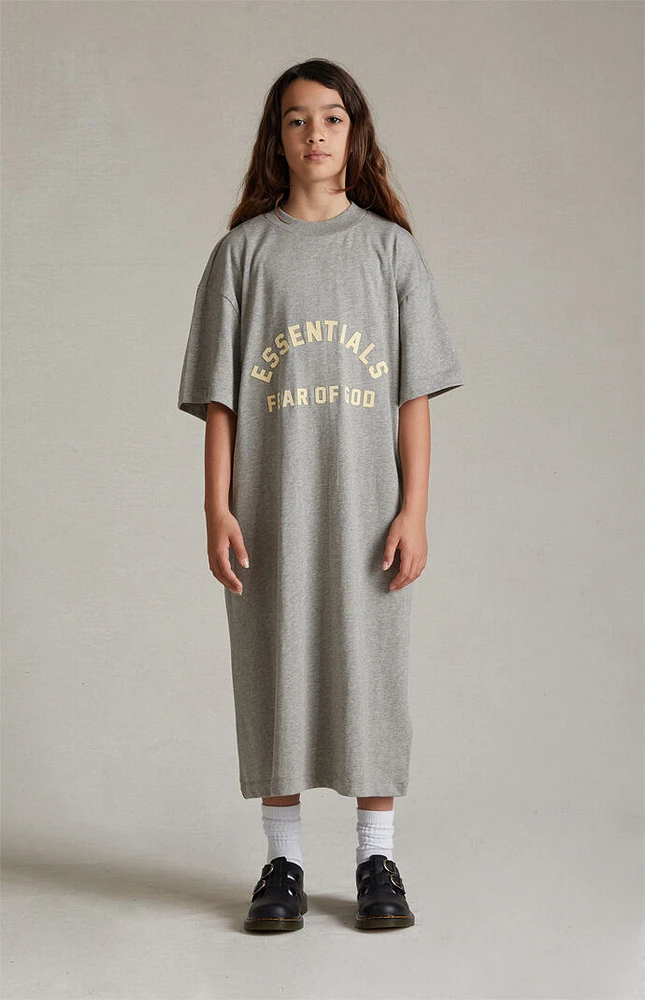 Three quarter sleeve round neck light grey dress sale
