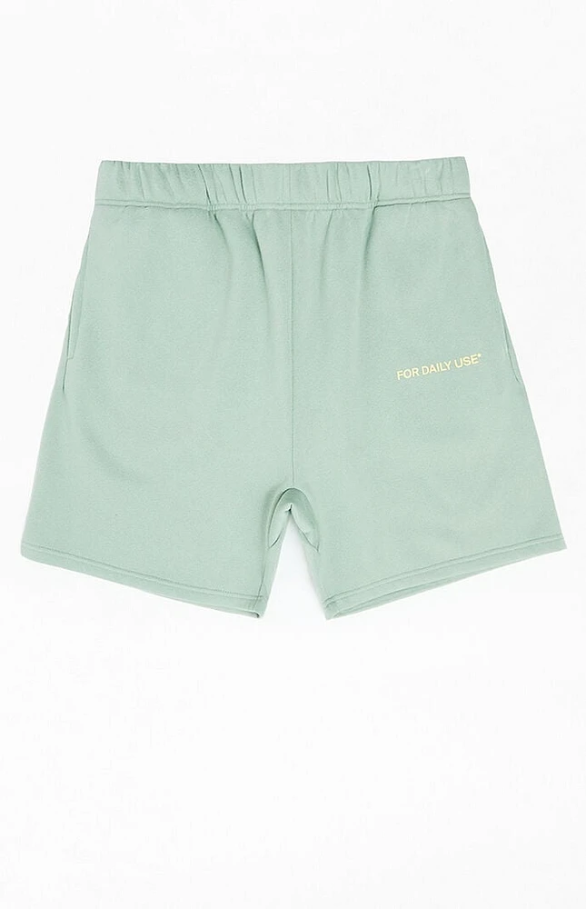 Daily use shorts online