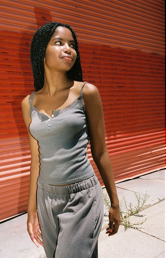 Lace trim tank top shop