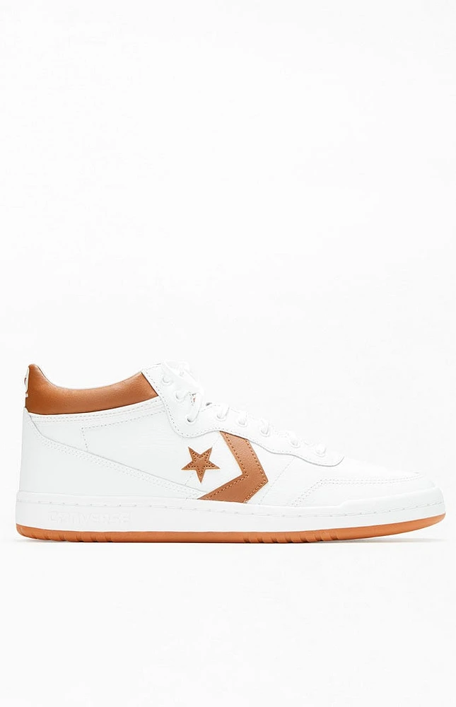 Tan leather converse hot sale