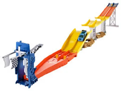 Hot wheels city hotsell spider park attack playset