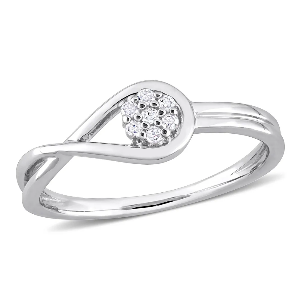 Reeds promise deals rings