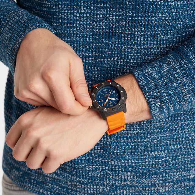 45mm dive watch on sale