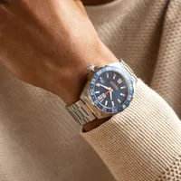 TAG Heuer Men s TAG Heuer FORMULA 1 Quartz Watch WAZ1010.BA0842