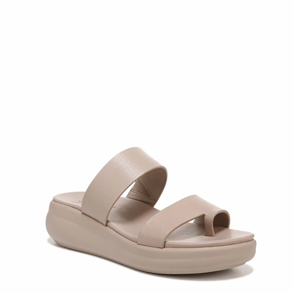Naturalizer southcentre on sale