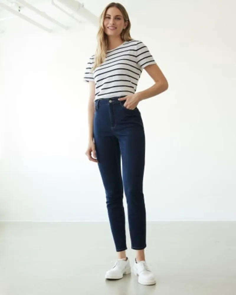 Skinny jeans for curvy legs 2025