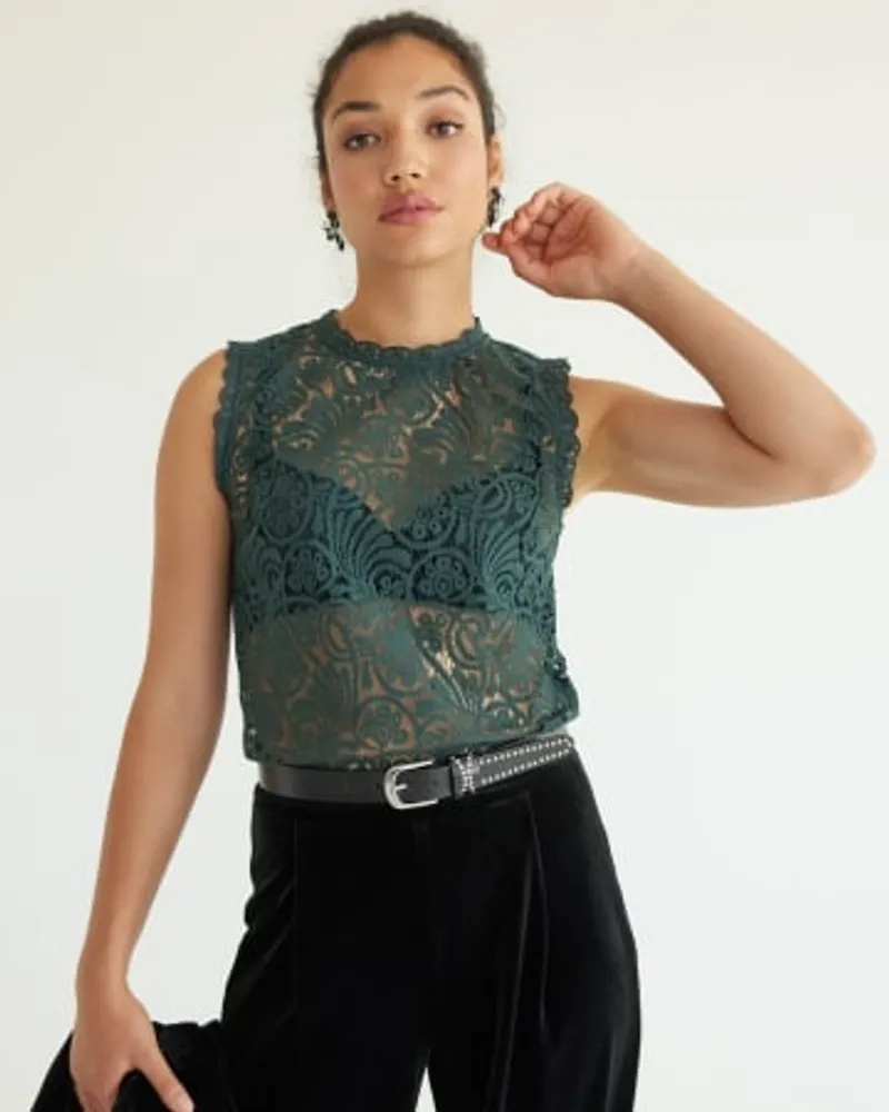 Lace sleeveless top online