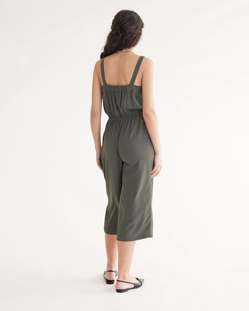 Reitmans Cropped Sleeveless Jumpsuit with V Neckline Southcentre