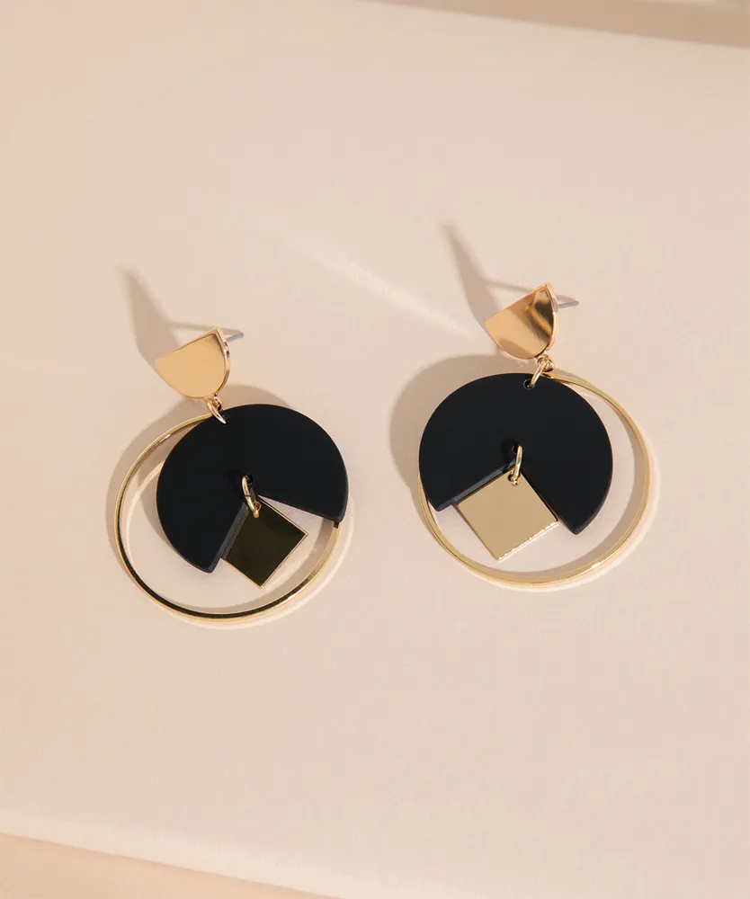 Gold metal earrings top