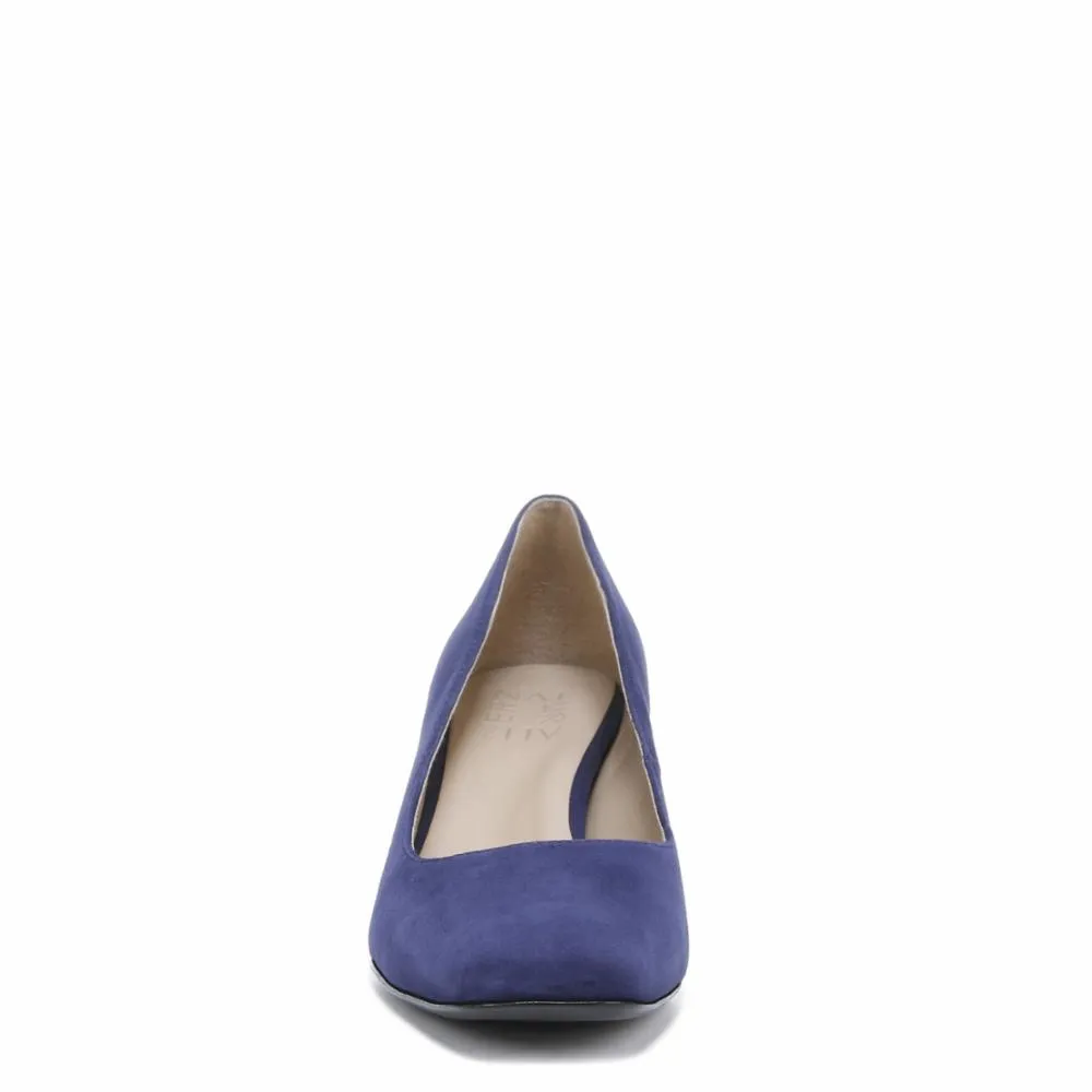 Naturalizer karina shop