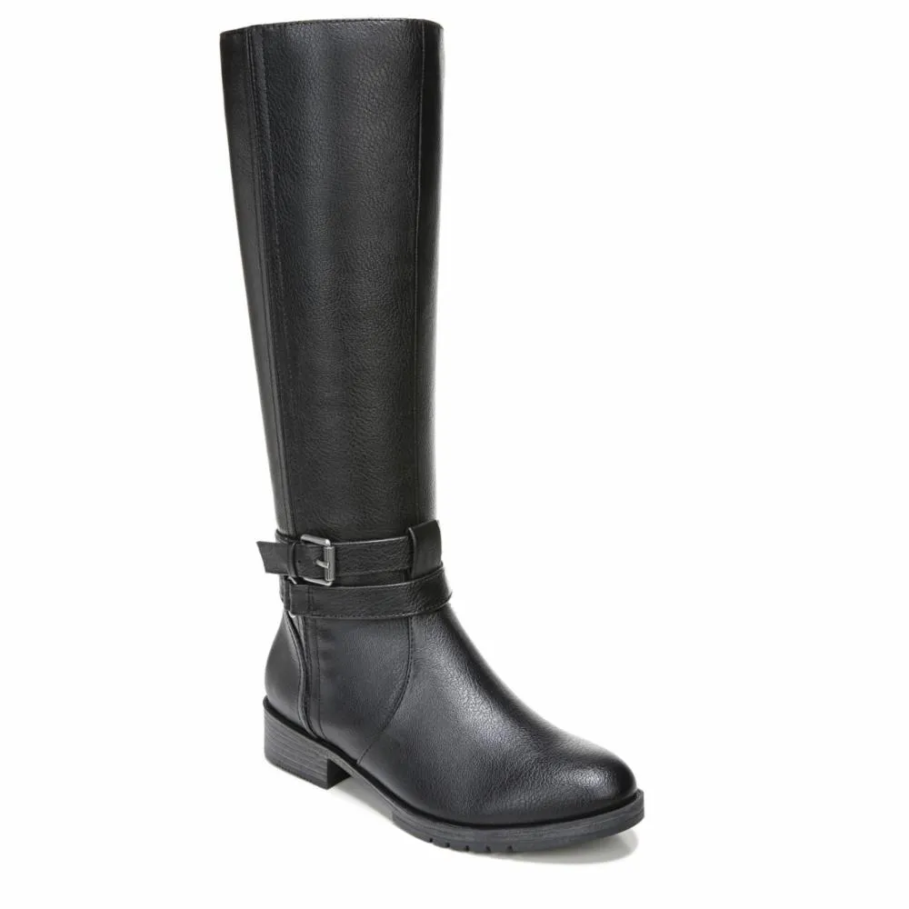 RW CO Naturalizer Garrison Southcentre Mall