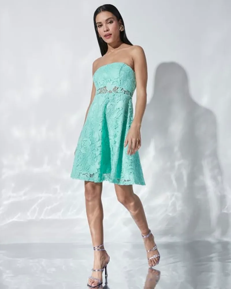 Robe hotsell cintrée évasée