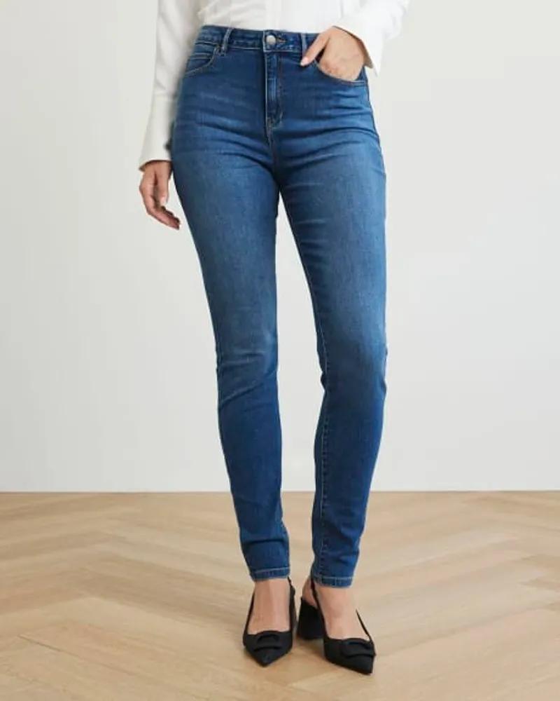 RW CO. Medium Wash High Rise Natalie Jegging 32 Denim