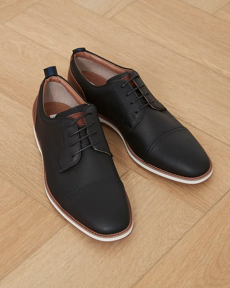 Steve madden store black dress shoes