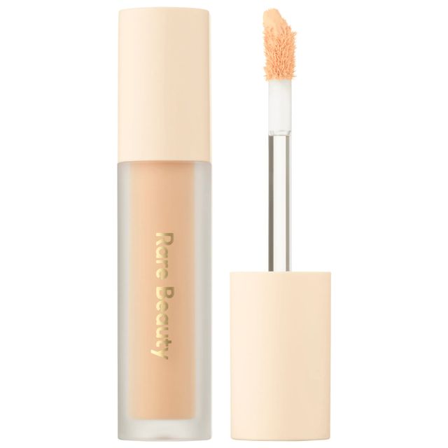 Rare Beauty by Selena Gomez Weightless Eyeshadow Primer Always An