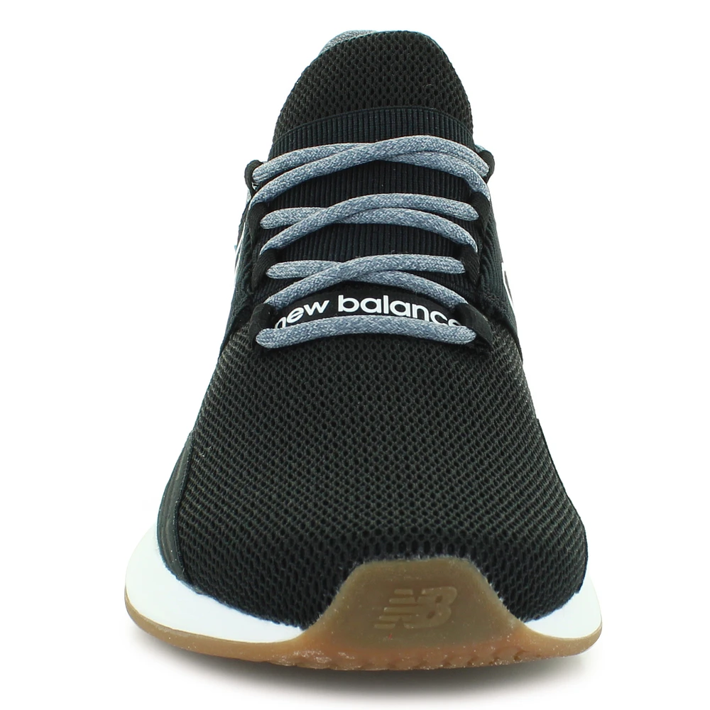 ところとん New Balance Fresh Foam Roav at Hamilton Place in Chattanooga, TN