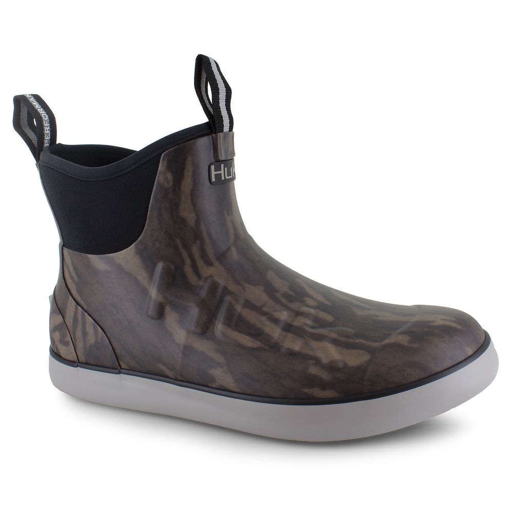SHOE DEPT. ENCORE Huk Rogue Wave Mossy Oak Bottomland