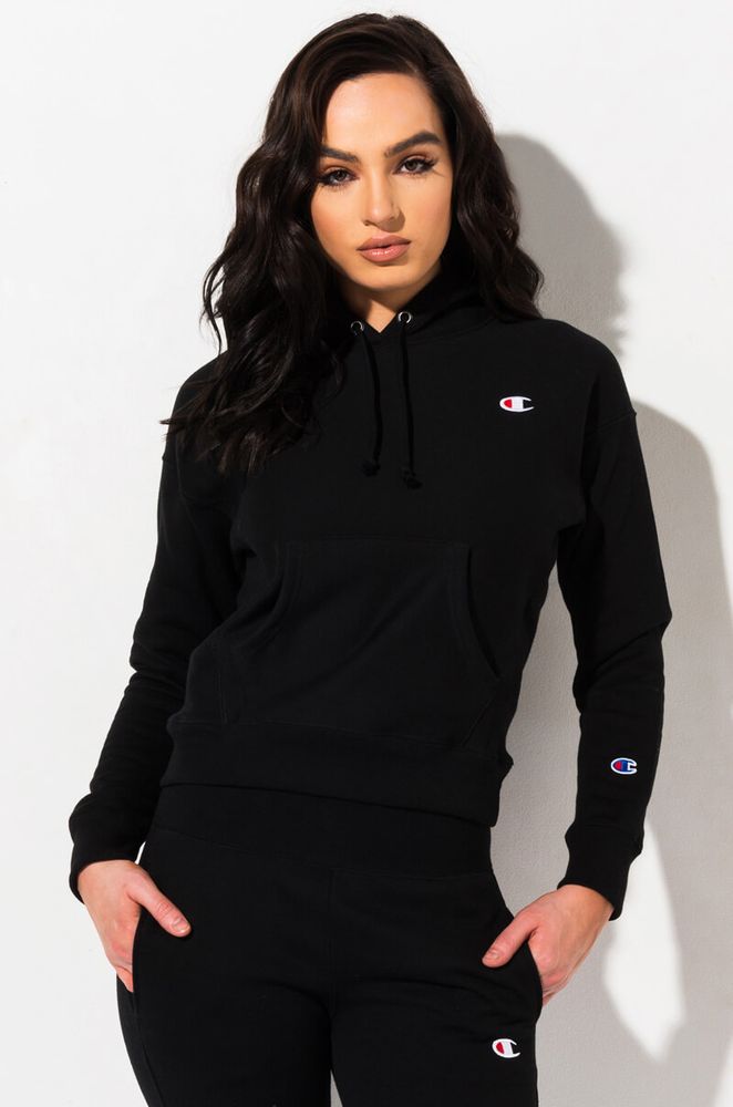 Champion hoodie sales women's akira