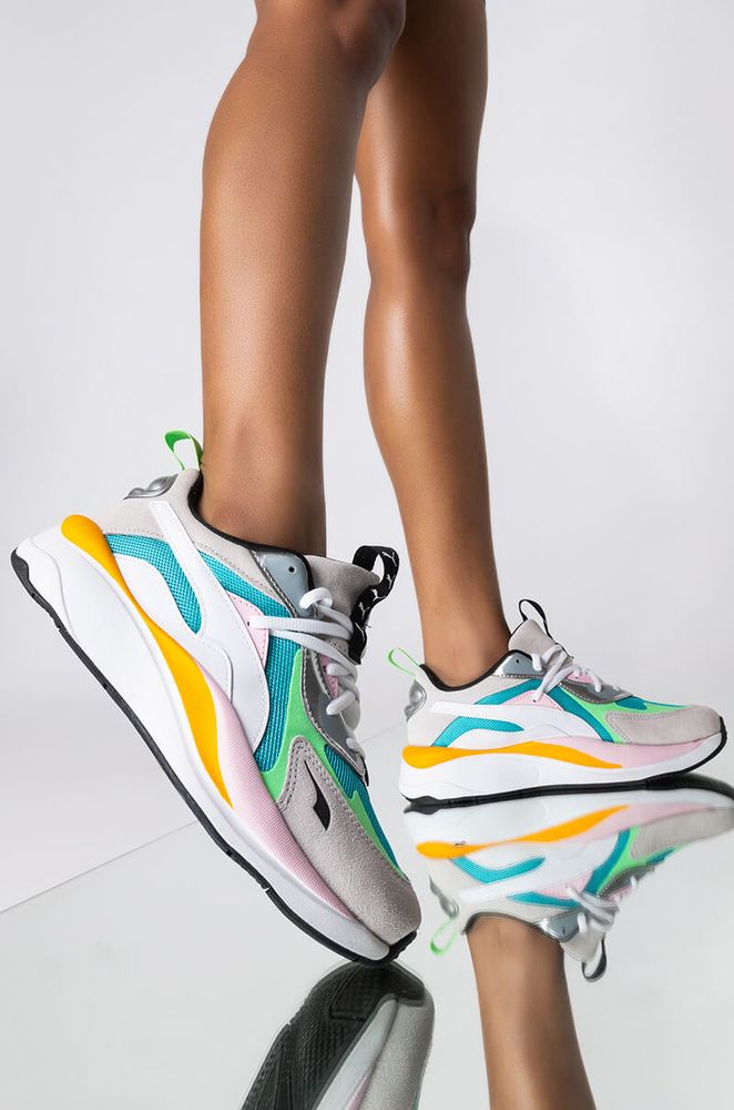 Puma AKIRA Puma Rs Curve Aura Sneaker Foxvalley Mall