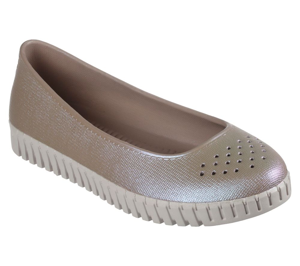 Sepulveda blvd hotsell skechers