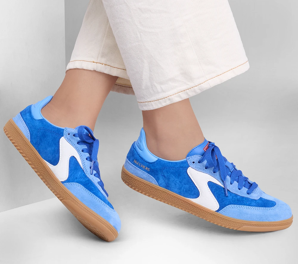 Skechers hot shot top