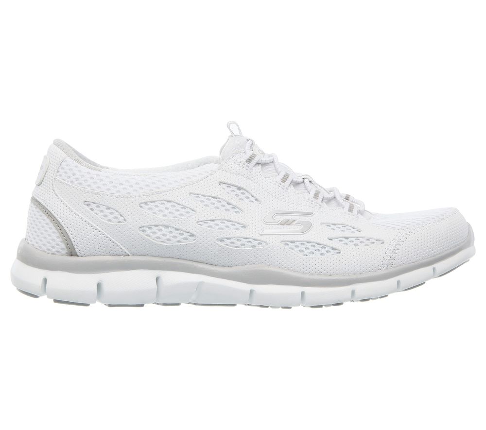 Gratis going hotsell places skechers