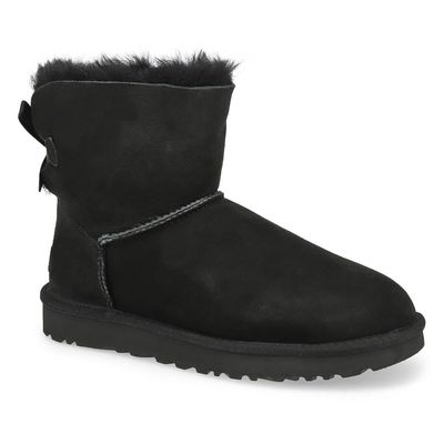 ugg zia lace up boots