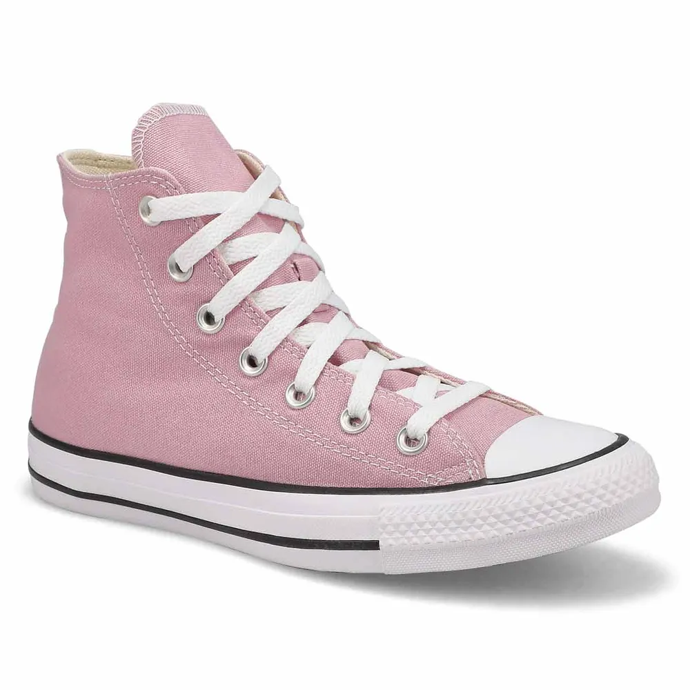 Soft store pink converse