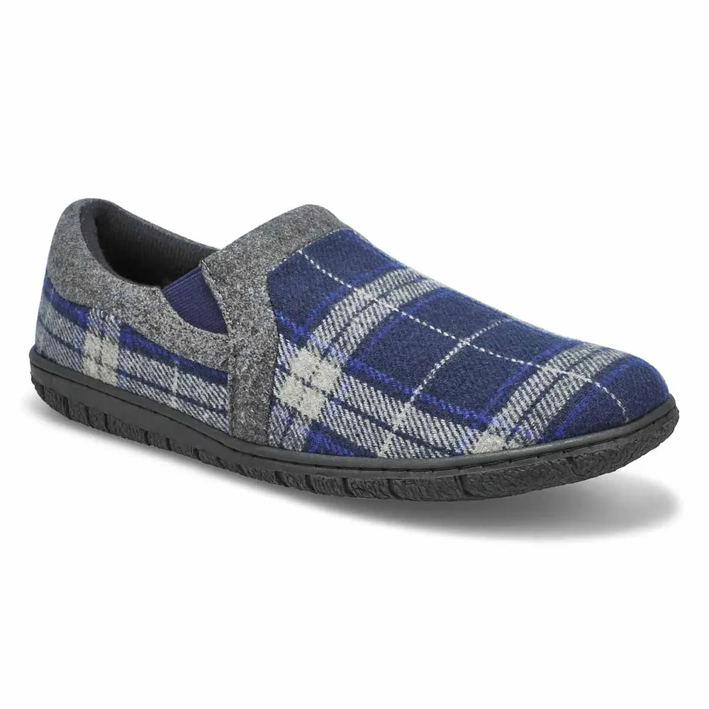 Soft moc deals slippers men's