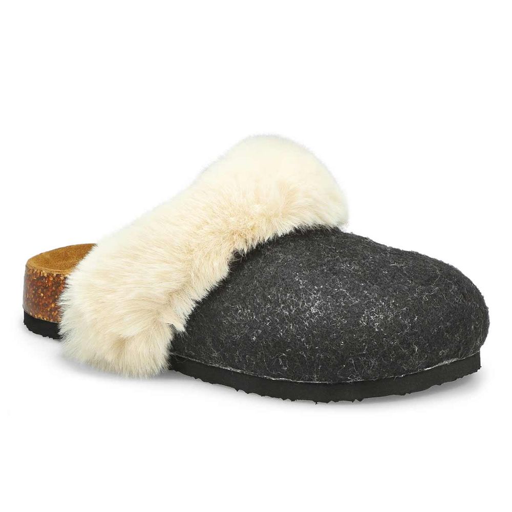 Soft moc deals womens slippers