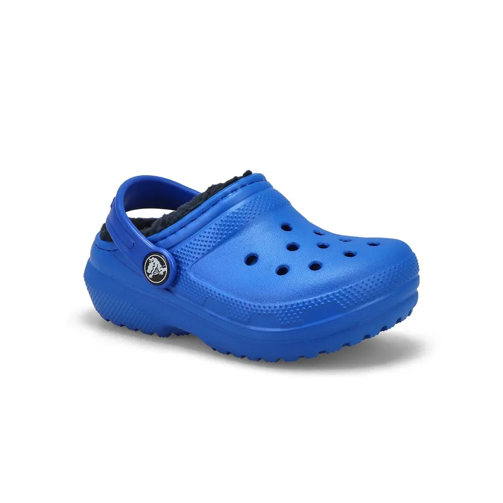 Fuzzy deals crocs blue