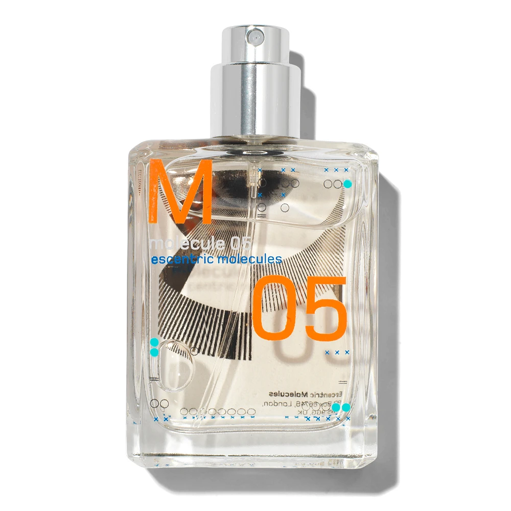 Escentric molecules on sale molecule 05
