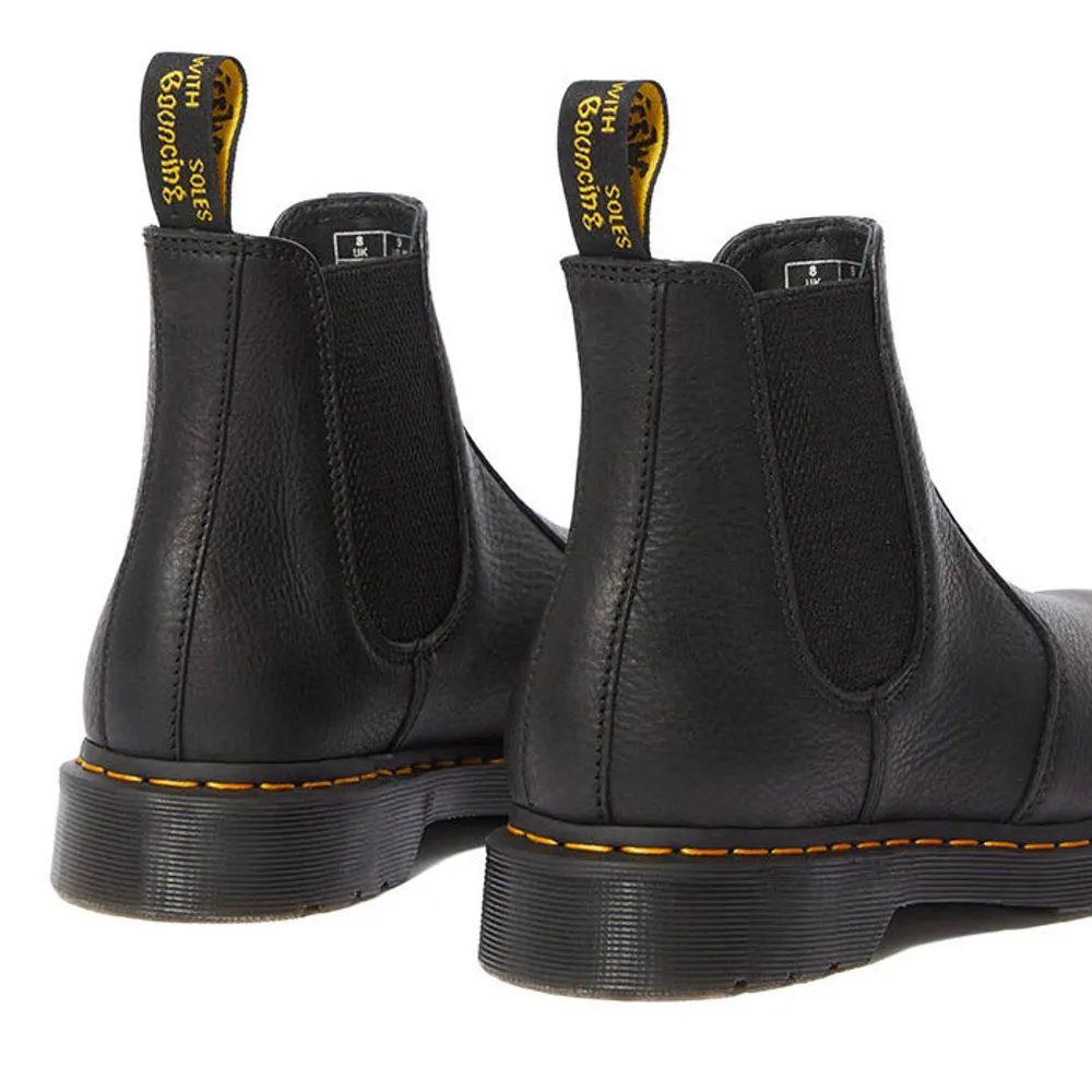 2976 ambassador shop chelsea boots